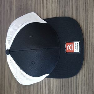 Richardson Flat Back Bill, Snapback, Black/White